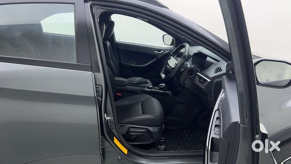 Tata Nexon Fearless Plus S 1.2 Revotron Petrol 7 Dca Dt, 2024, Petro..