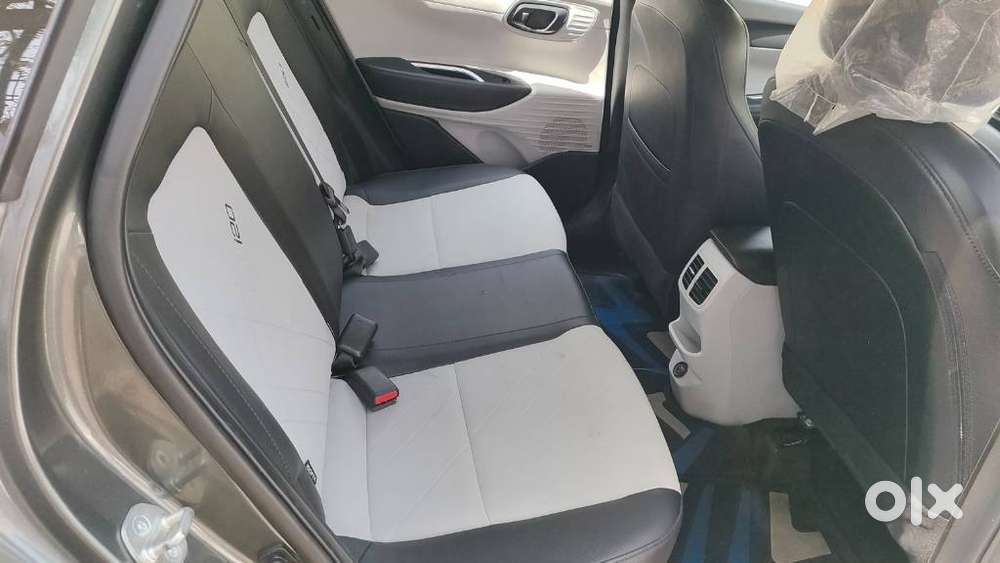 Hyundai I20 Asta 1.2 O With Sunroof, 2023, Petrol