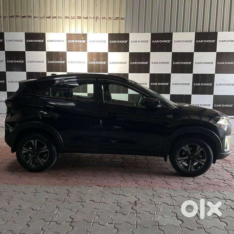 Tata Nexon Fearless Plus (ps)  1.2 Petrol Dca (adas), 2024, Petrol