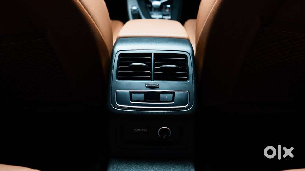 Audi A4 2.0 Premium Plus 40 Tfsi, 2024, Petrol