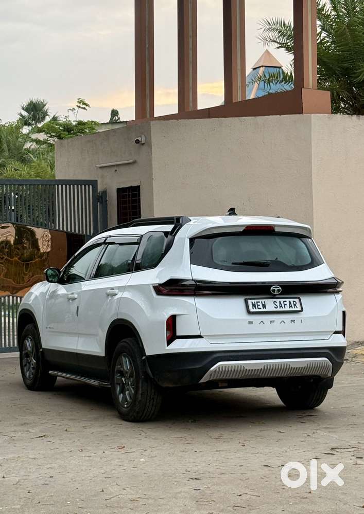 Tata Safari Pure Plus S, 2024, Diesel