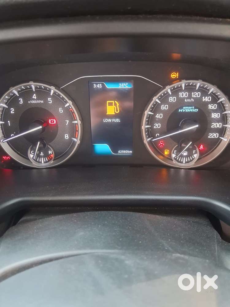 Maruti Suzuki Brezza 1.5 Zxi At Smart Hybrid, 2024, Petrol