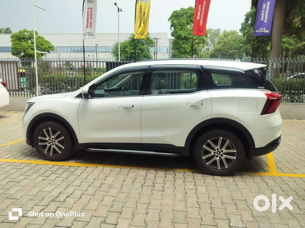 Mahindra Xuv700 2.2 Ax 7 Diesel At Luxury Pack Str, 2023, Petrol