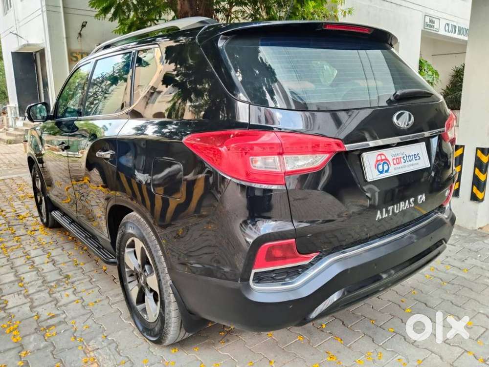 Mahindra Alturas G4 4wd At, 2022, Diesel