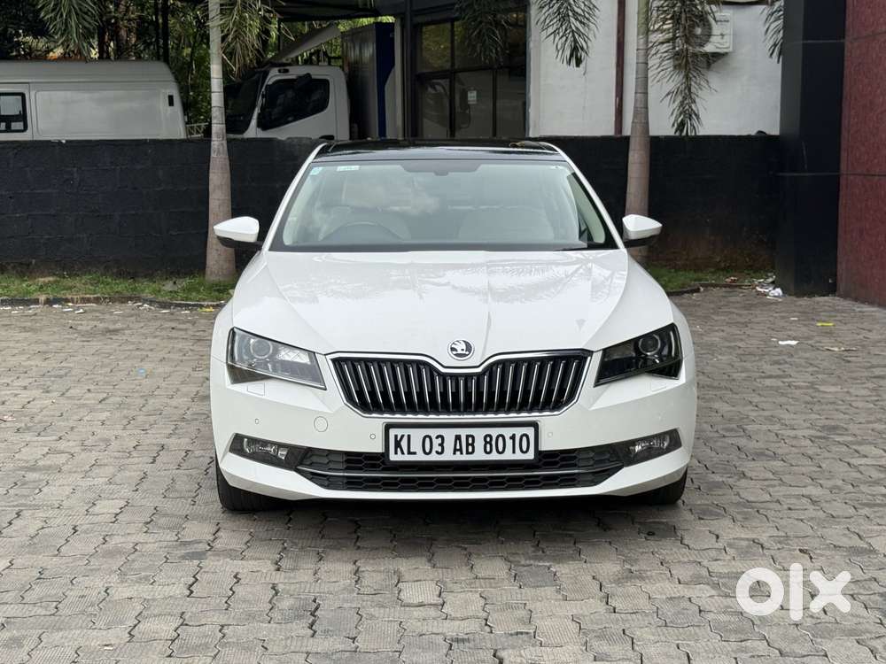 Skoda Superb Lk 1.8 Tsi At, 2017, Petrol