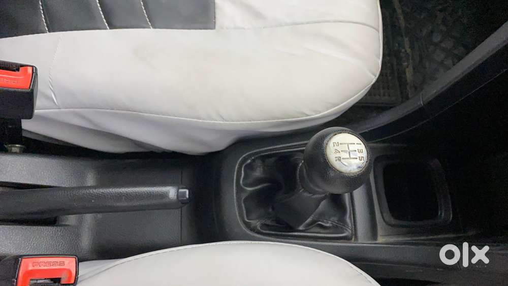 Maruti Suzuki Swift 1.2 Lxi (o), 2017, Cng & Hybrids