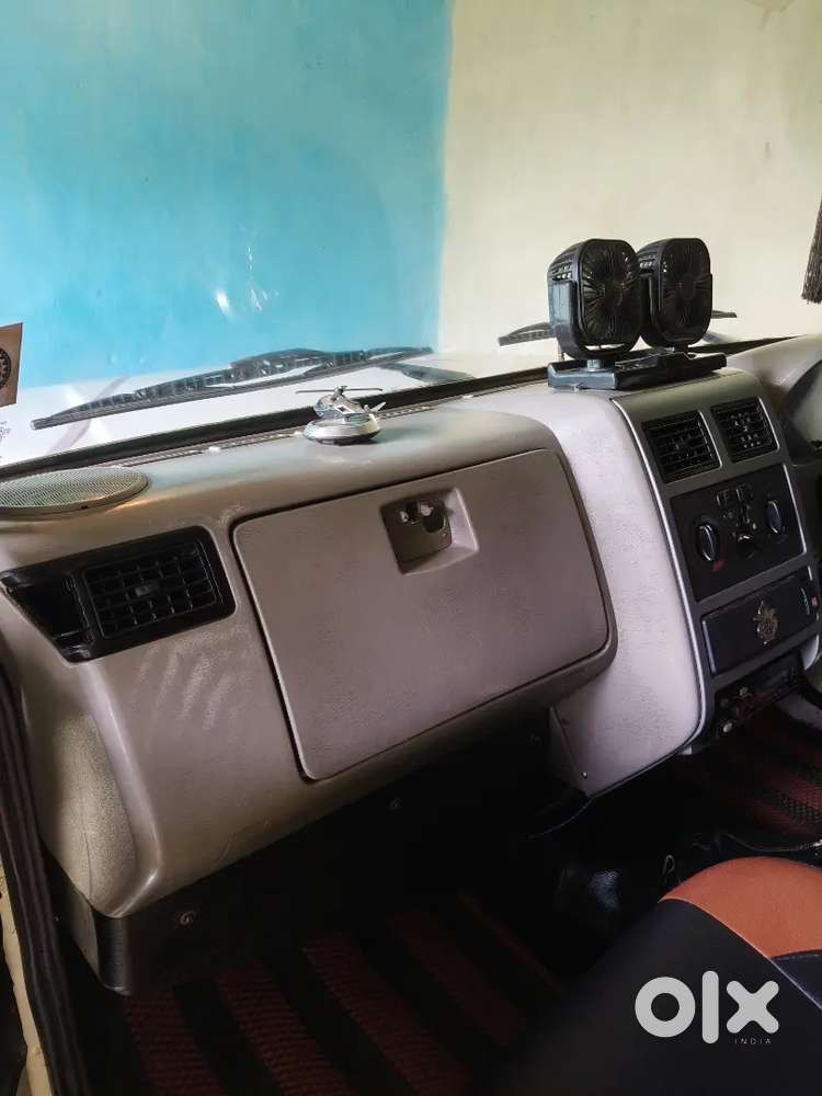 Tata Sumo Gold 2014