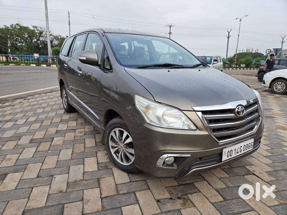 Toyota Innova 2.5 Vx 8 Str, 2016, Diesel