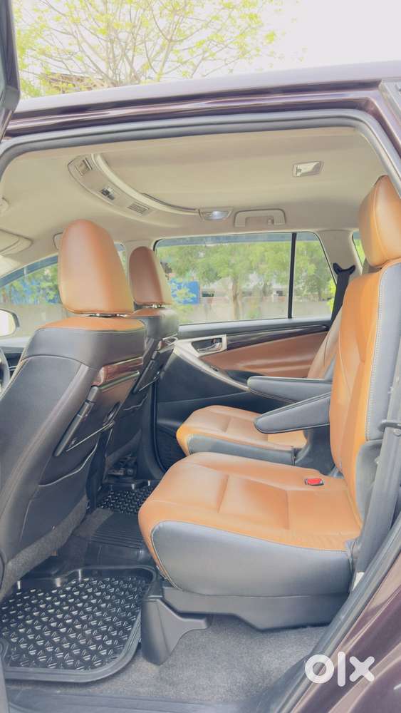 Toyota Innova Crysta 2.8z Automatic, 2019, Diesel