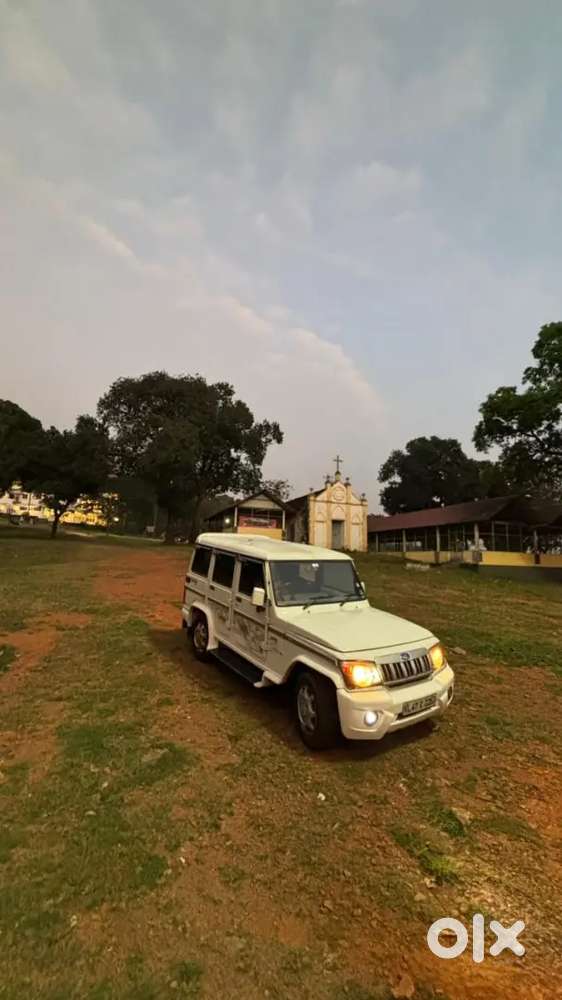 Mahindra Bolero 2012