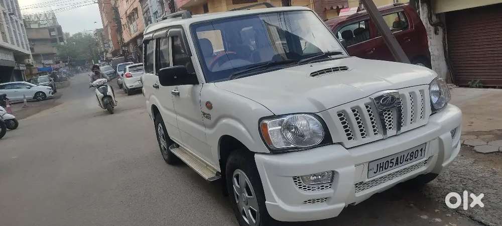 Mahindra Scorpio 2013 Manual Diesel Second Owner
