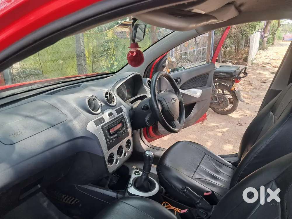 Ford Figo 2013 Diesel 64000 Km Driven