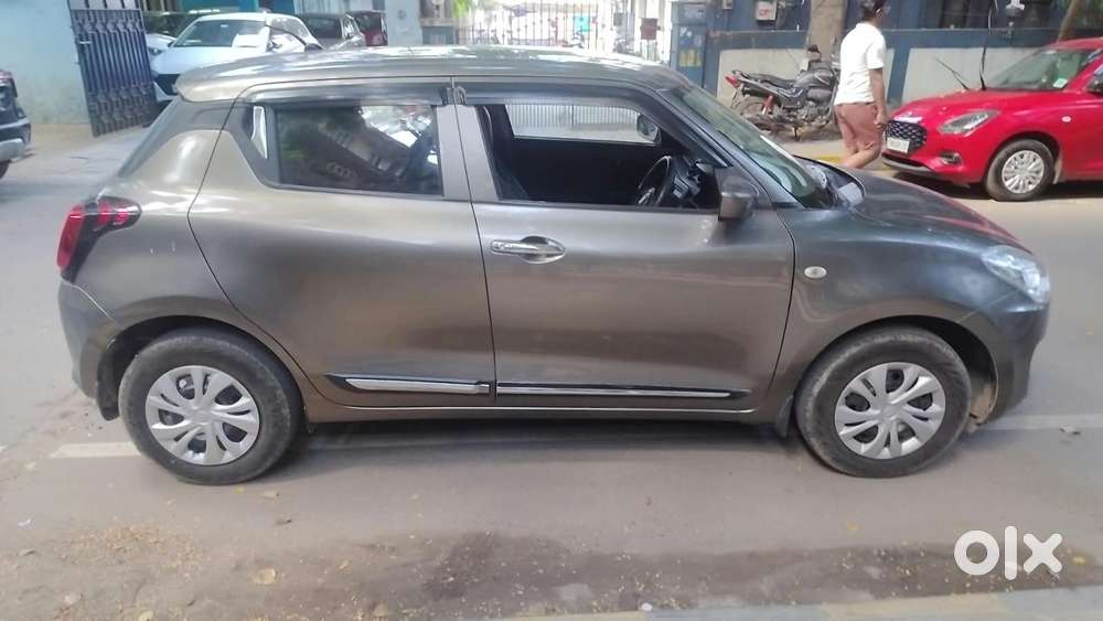 Maruti Suzuki Swift Lxi Option, 2022, Petrol