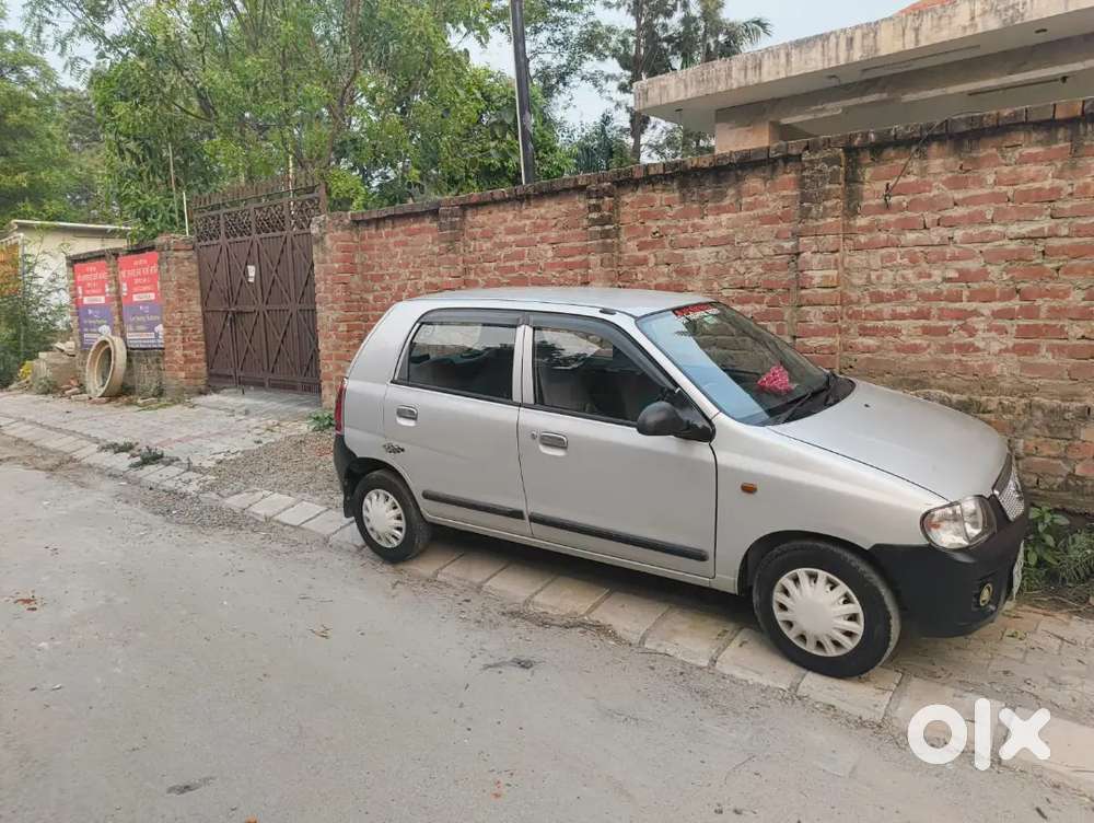 All Parts New And New Tyre, Ac , Music Sistam, Sentar Loking, Passing.
