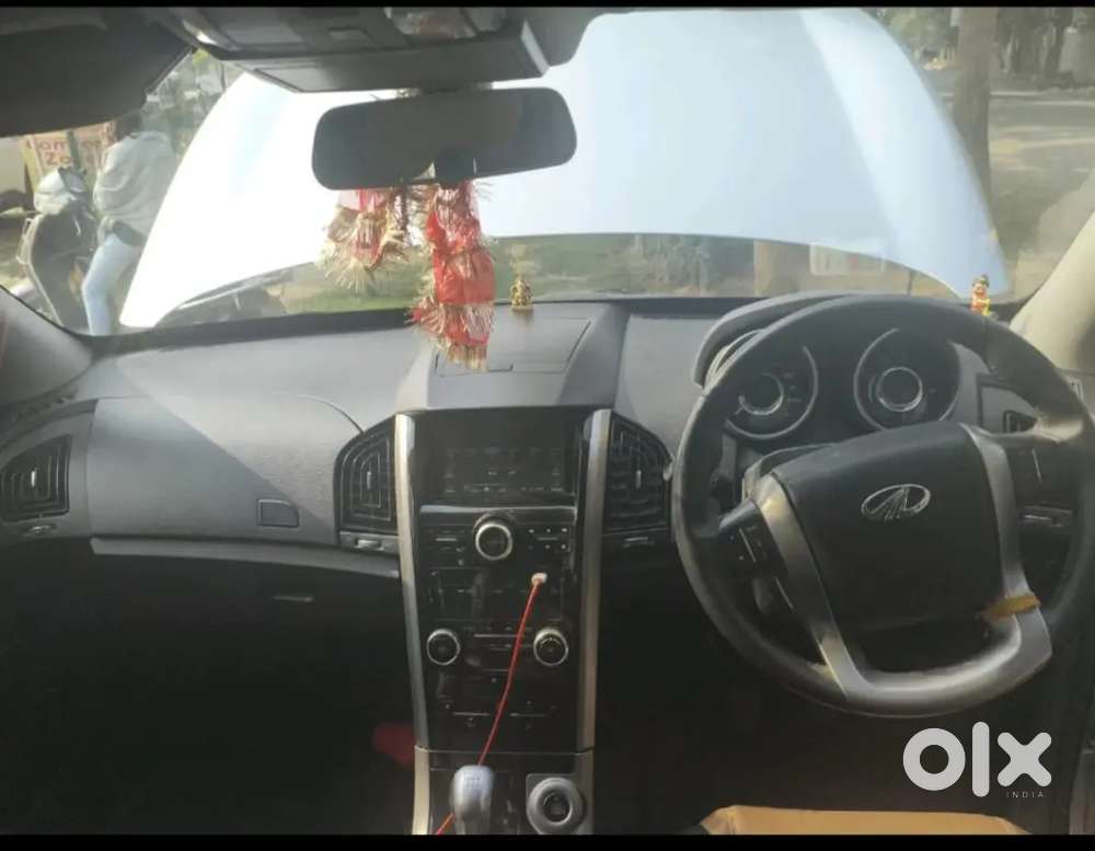 Mahindra Xuv500 2019 Diesel 35000 Km Driven With Very Good Condition.