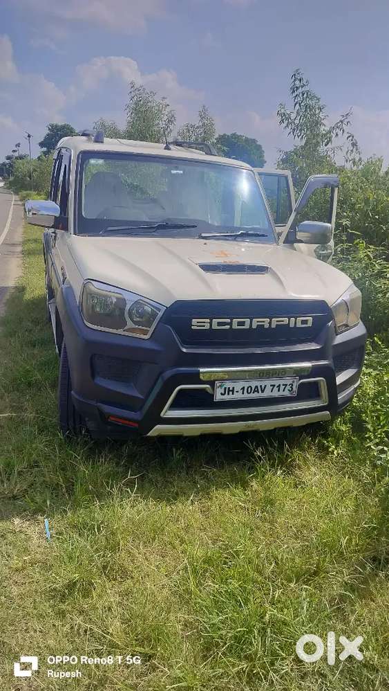 Mahindra Scorpio 2014 Diesel Well Maintained