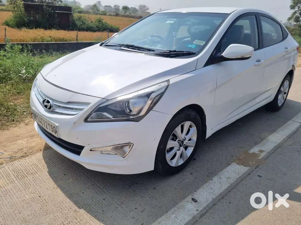 Hyundai Verna 2016 Diesel 100000 Km Driven