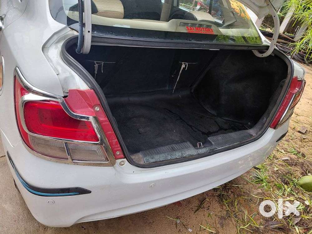 Maruti Suzuki Swift Dzire 1.2 Zxi Bsiv, 2019, Petrol