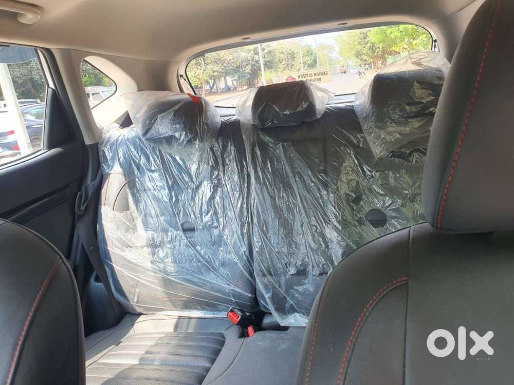 Kia Seltos 2022 Petrol 37900 Km Driven