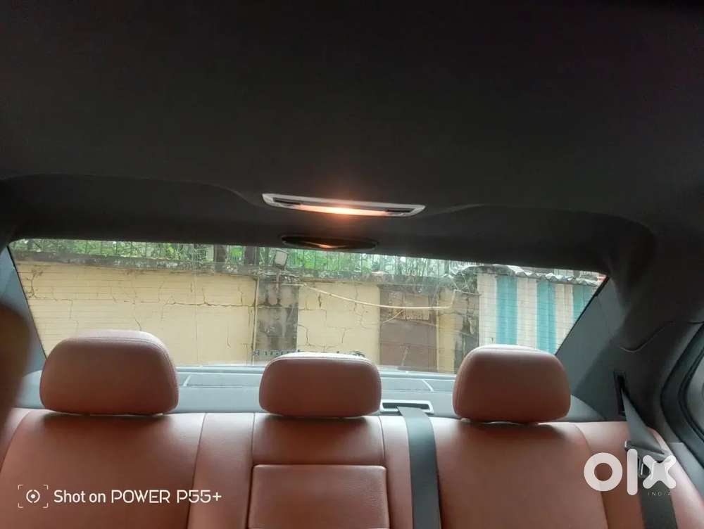 Mercedes-benz C-class 2011 Km Driven , Green Tax Paid Till 2031