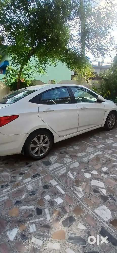 Hyundai Verna 2013 Petrol Well Maintained