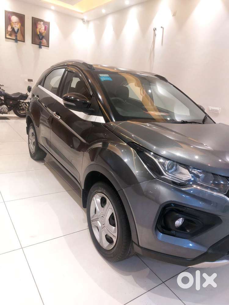 Tata Nexon, 2021, Petrol