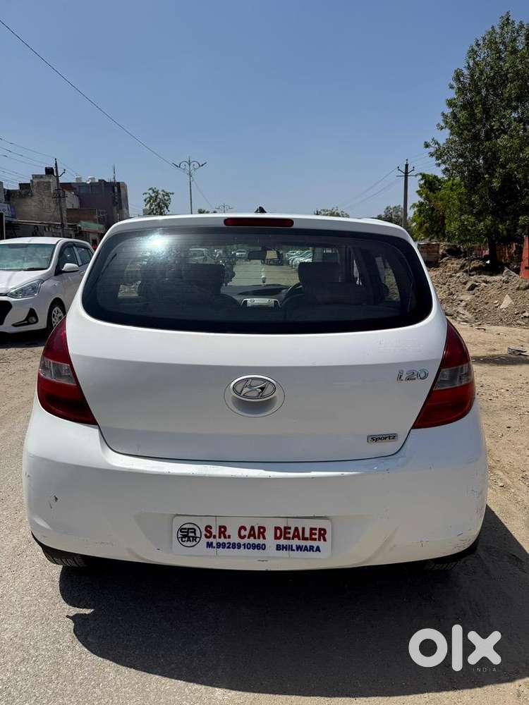 Hyundai I20 2011 Petrol 127000 Km Driven