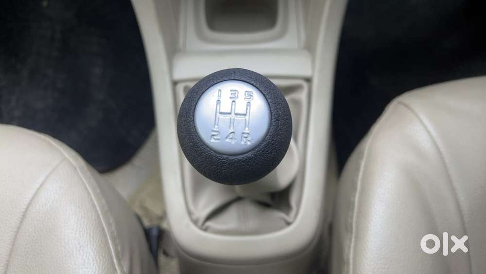 Maruti Suzuki Ertiga 1.5 Vxi, 2015, Petrol