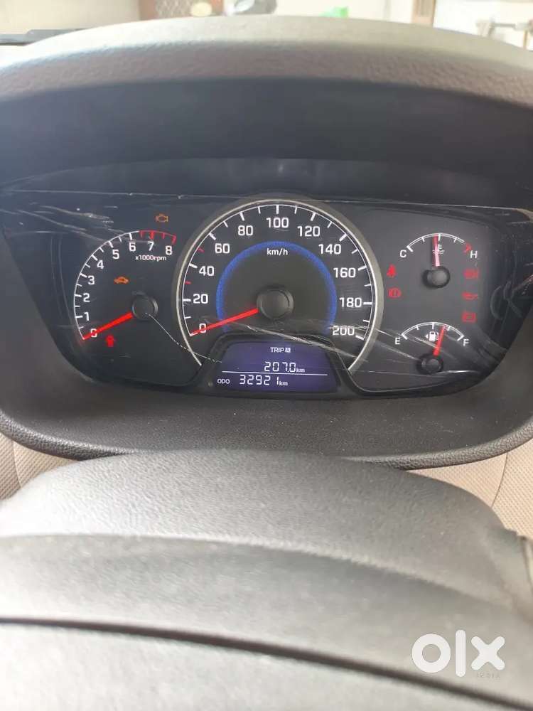 Hyundai Grand I10 Sportz 2015