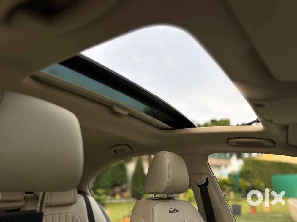 Skoda Superb Laurin And Klement 1.8, 2022, Petrol