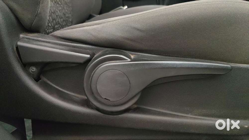 Tata Zest  1.2 Revotron Xt, 2015, Petrol