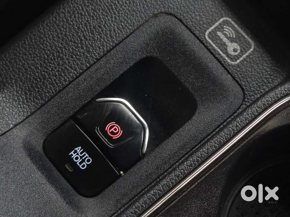 Mahindra Thar Roxx Ax7 L Petrol At 2wd, 2025, Petrol