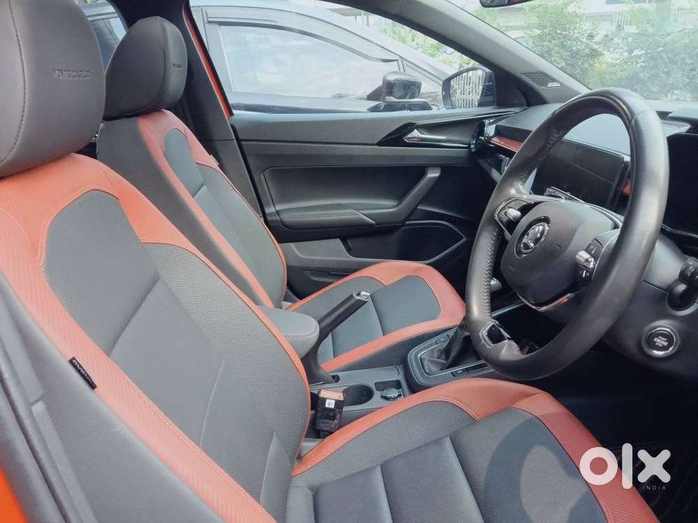 Skoda Slavia Style 1.0l Tsi At, 2024, Petrol
