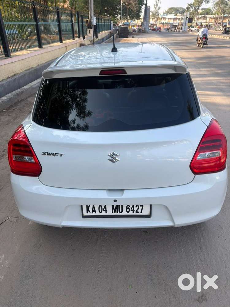 Single Handed Showroom Maintenance