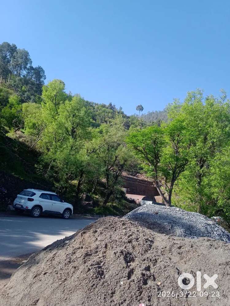 Hyundai Venue 2022 Petrol 26000 Km Driven