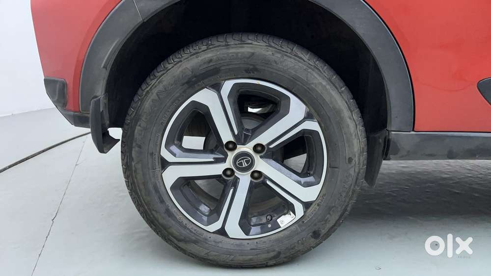 Tata Nexon 1.2 Revotron Xz Plus, 2023, Petrol