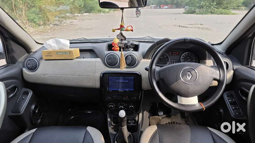 Renault Duster 2014 Petrol Well Maintained