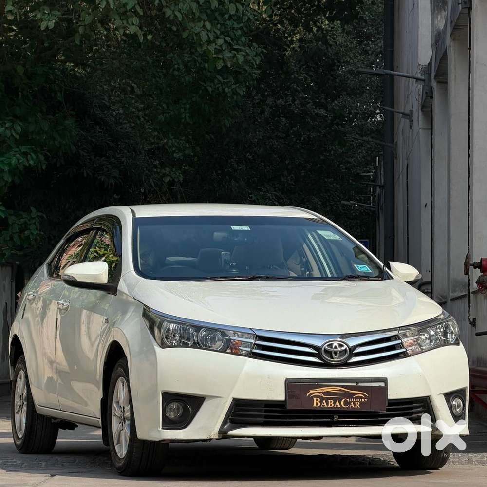 Toyota Corolla Altis 2016