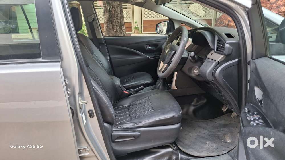 Toyota Innova Crysta 2.4 GX MT 8S, 2016, Diesel