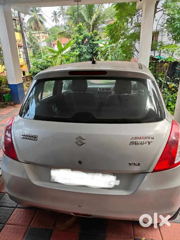 Maruti Suzuki Swift 2012 Petrol