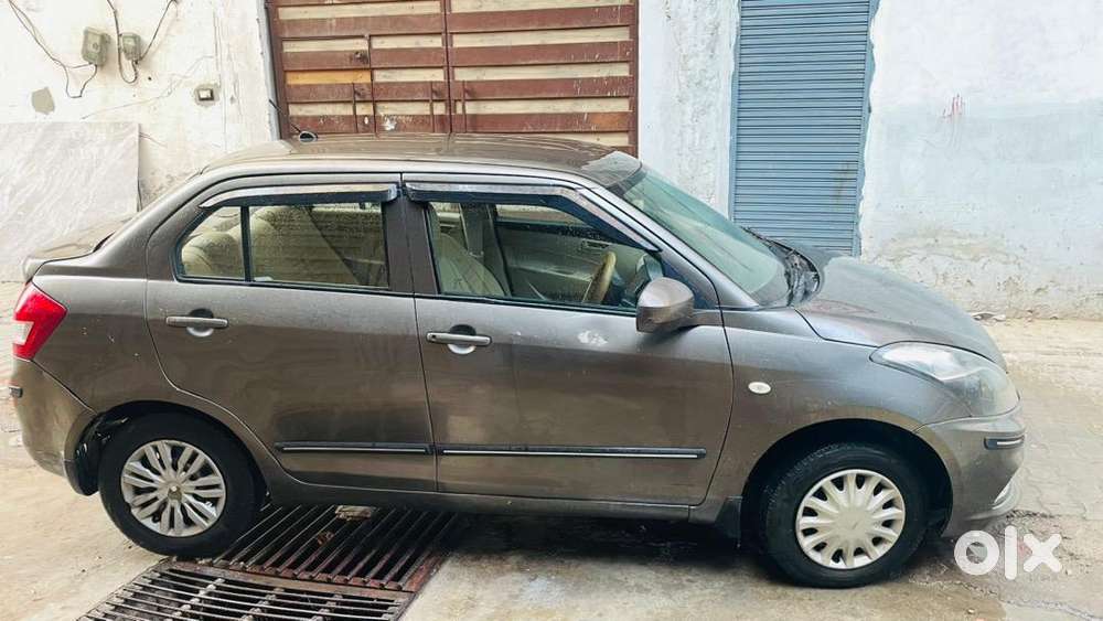 Maruti Suzuki Swift Dzire 2015 Cng & Hybrids 270000 Km Driven