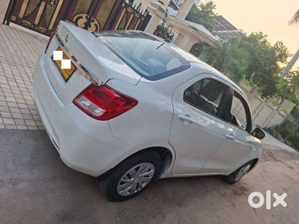 Maruti Suzuki Dzire 1.2 Vxi Cng, 2023, Petrol