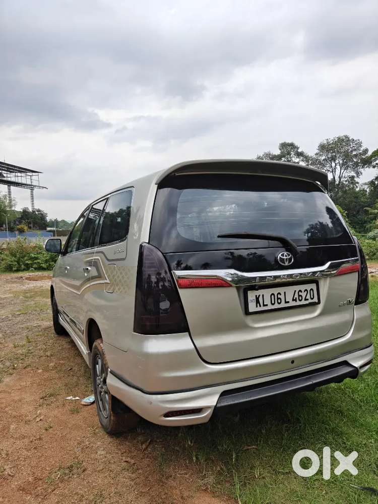 2014 Innova 2.5v Good Maintenance