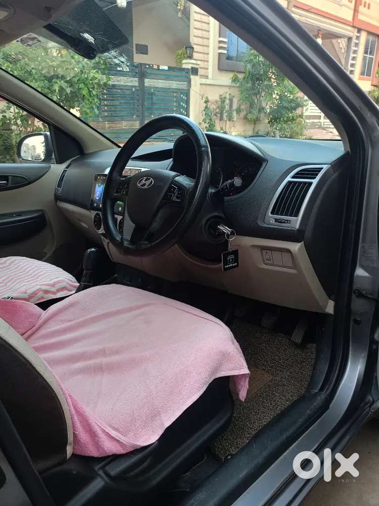 Hyundai I20 Sportz 2012