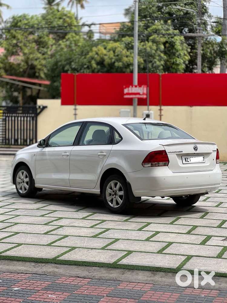 Volkswagen Vento Petrol Highline, 2013, Petrol