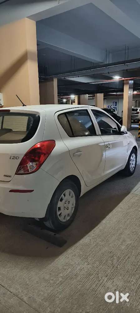 Hyundai I20 Magna Petrol 2012