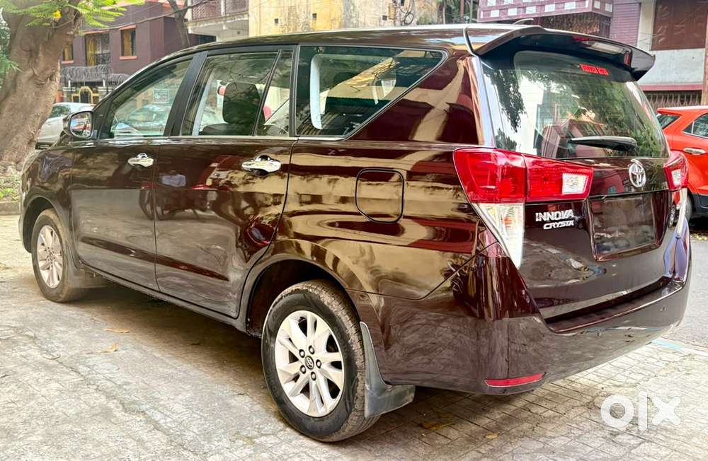 Toyota Innova Crysta 2.4 V 7 Str, 2018, Diesel