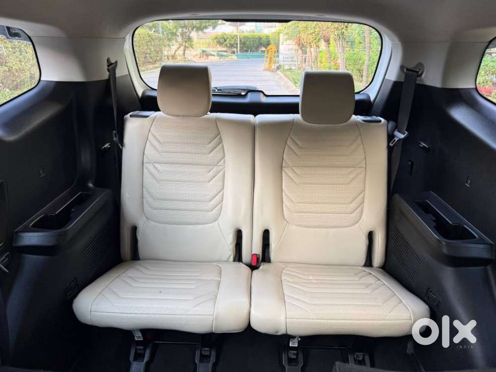 Kia Carens Luxury (o)1.5 Turbo Petrol Dct 7 Str, 2023, Petrol