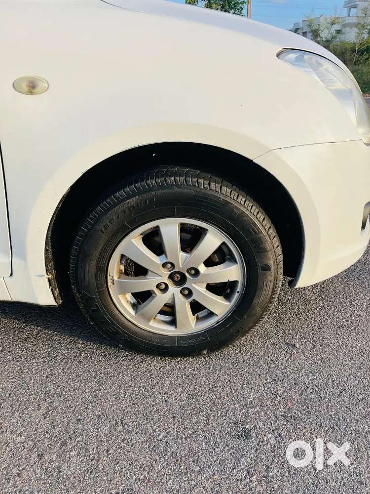 Maruti Suzuki Swift 2010 Petrol 84000 Km Driven