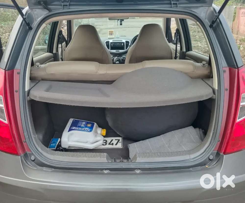 Hyundai I10 2013 Lpg + Petrol Manual Car